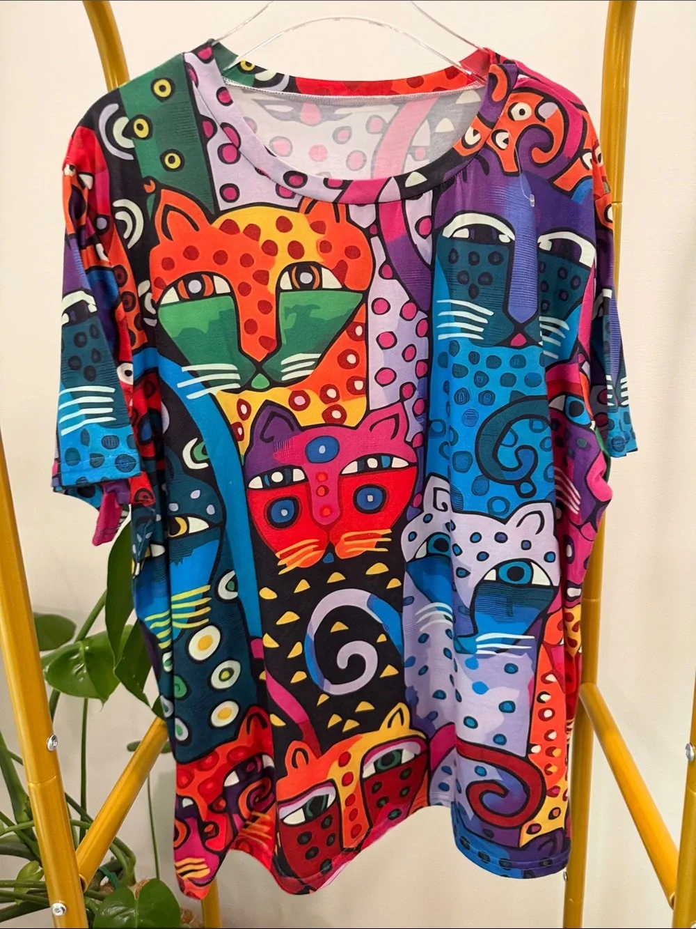 Women’s Colorful Cat Print Tee — Multicolor